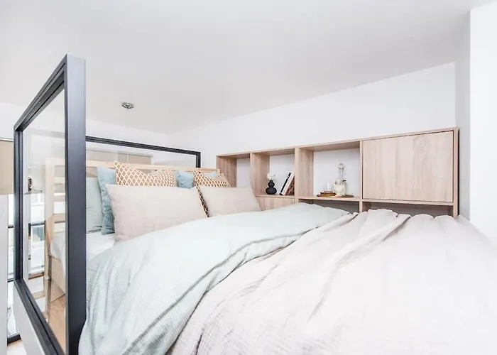 Warm And Light Loft Near Vilnius Centre